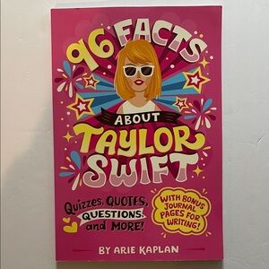 96 Facts About Taylor Swift Book NEW